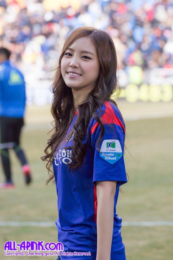 [PICS][120311] Naeun@ Incheon Utd K League Celebration Dsc01970